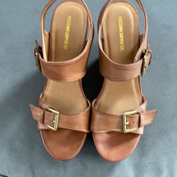 Wedge Sandro from target - Picture 2 of 5